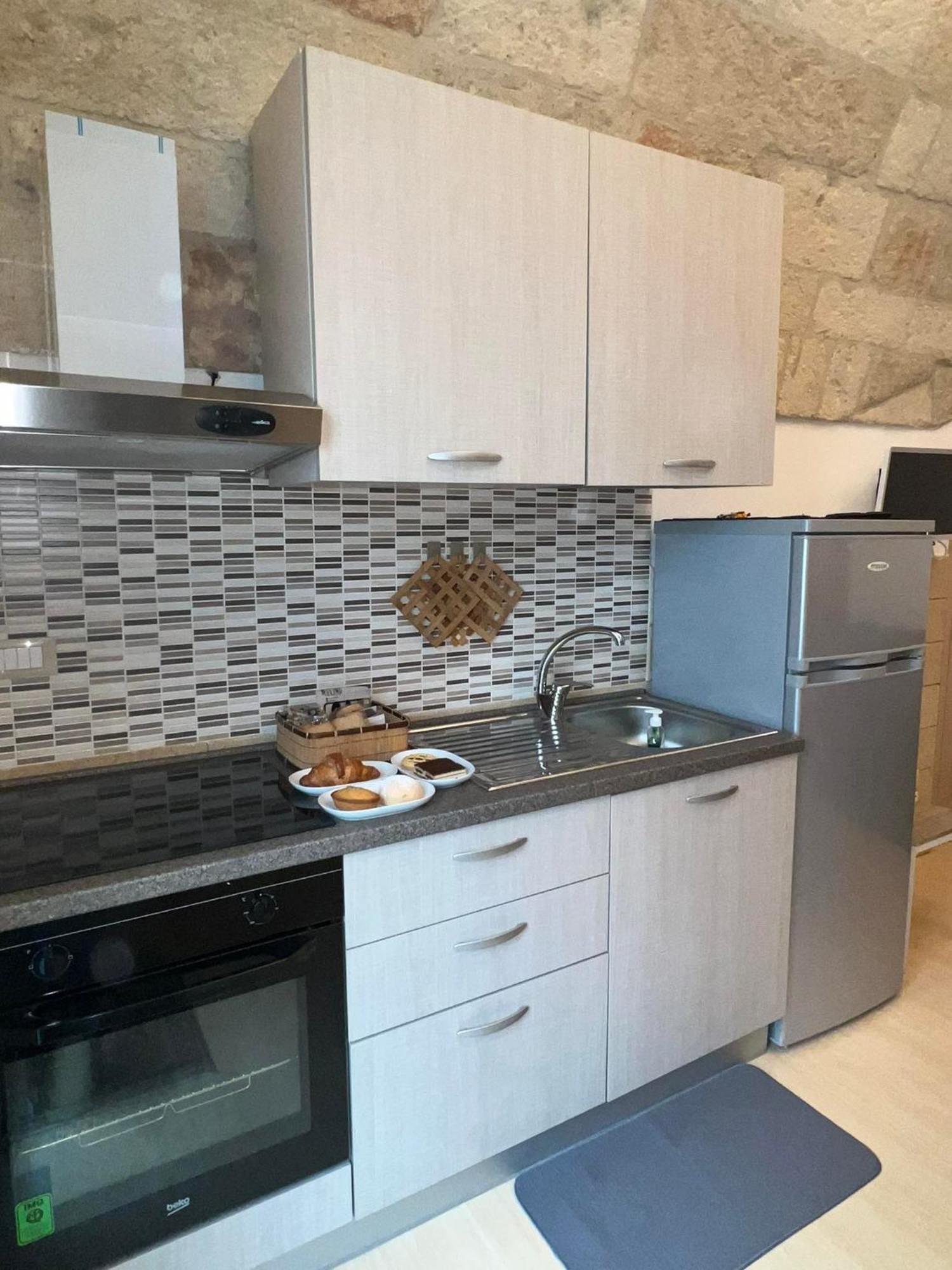 Central House Apartment Polignano a Mare Bagian luar foto